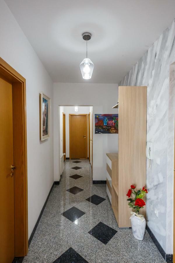 Apartman Lucija Каштела Экстерьер фото